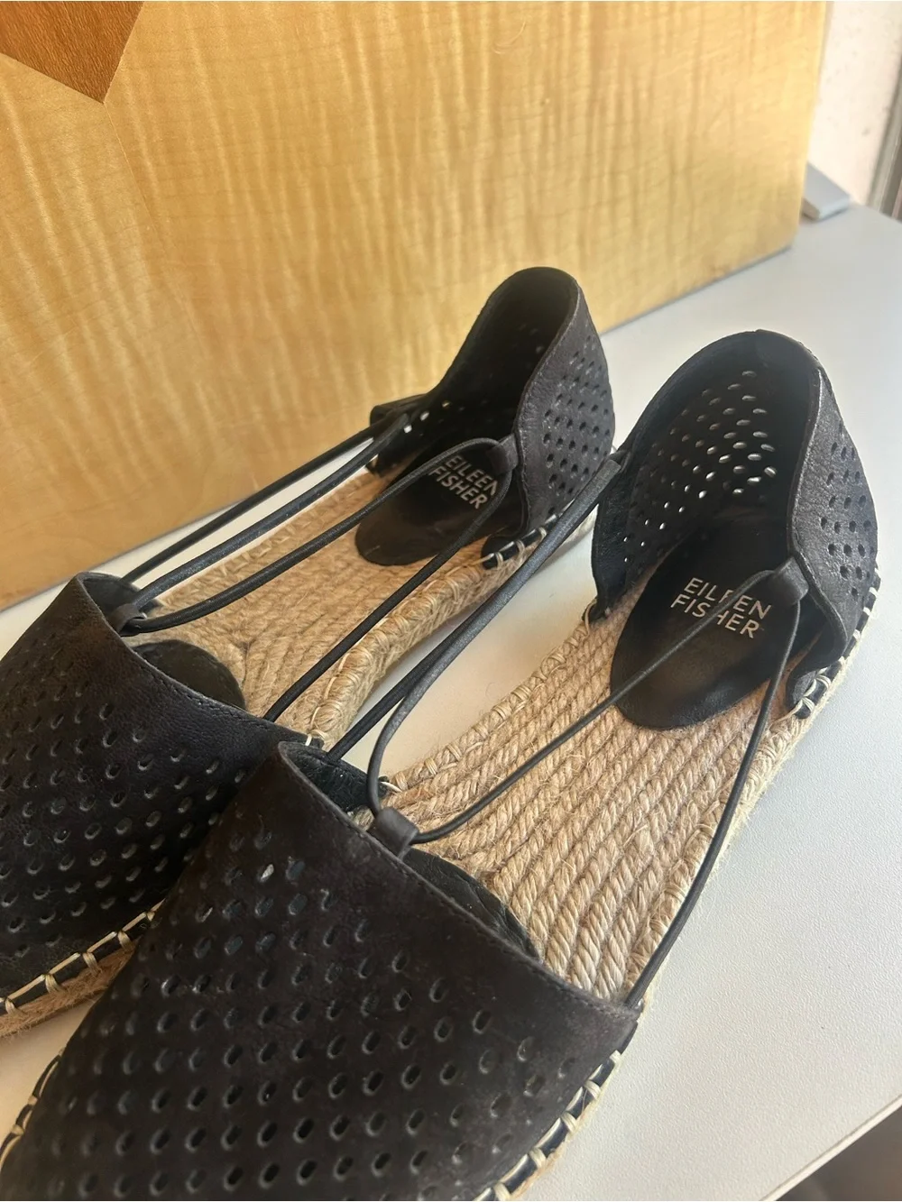 Eileen Fisher Lee Black suede Perforated Espadrille Flats Summer Beach size 8